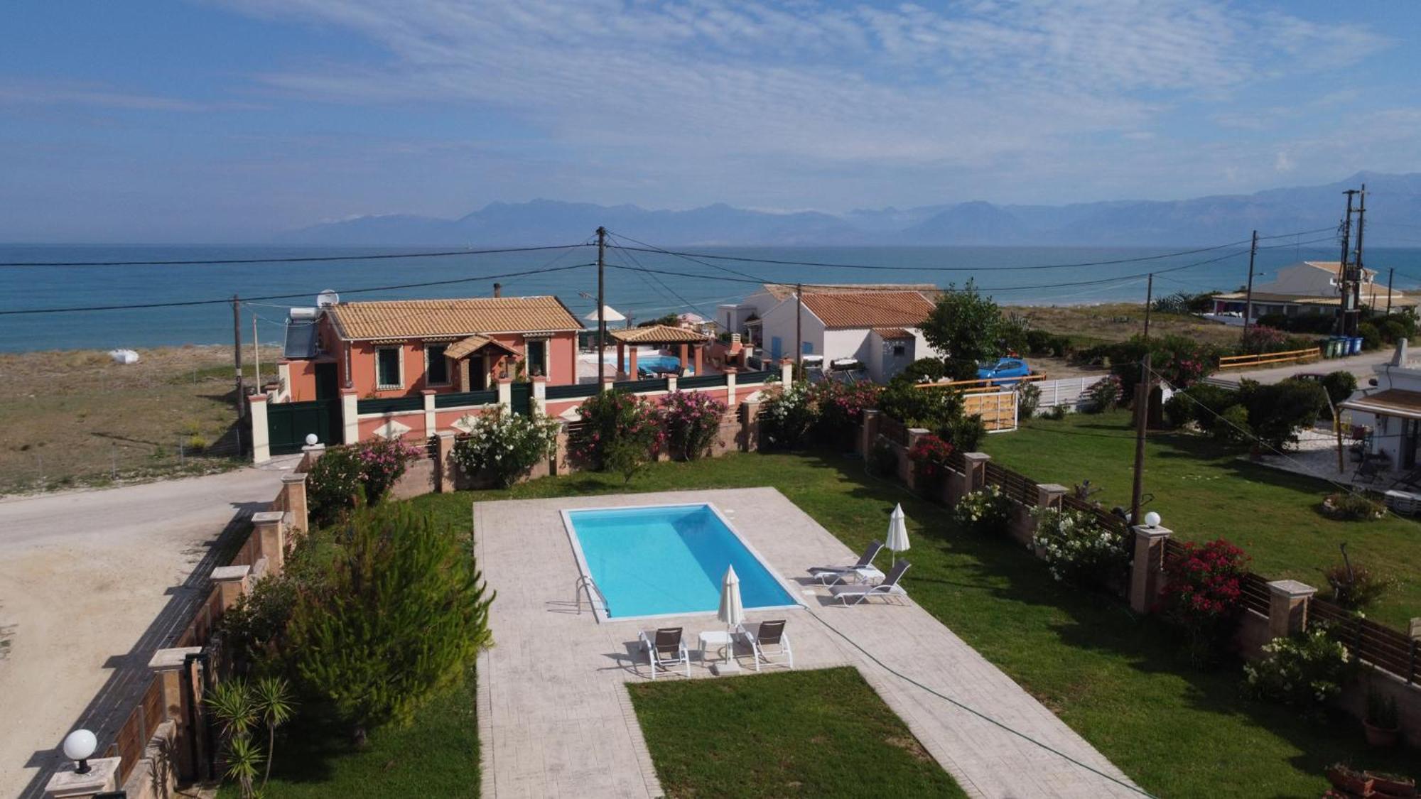 Almyra Beach House Corfu Plage d'Almiros Extérieur photo